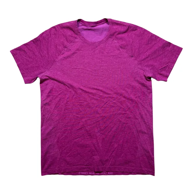 Lululemon Metal Vent Tech Shirt Size XL Pink/purple