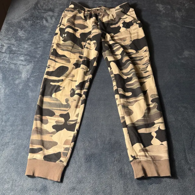 Under Armour Camo Joggers Size YXL Tan Black Loose