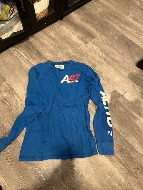 Aeropostale A87 Long Sleeve T-Shirt Size M Blue