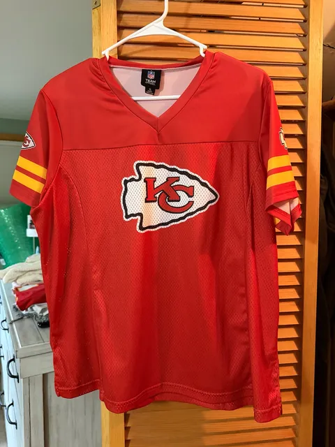 NFL Team Apparel Kansas City Chiefs V-Neck T-Shirt Size XL Red Football