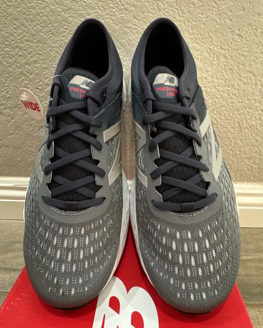 New Balance Fresh Foam 1080v9 Size 9 4E XWide Gray Navy Running Shoes for Men. Brand New.