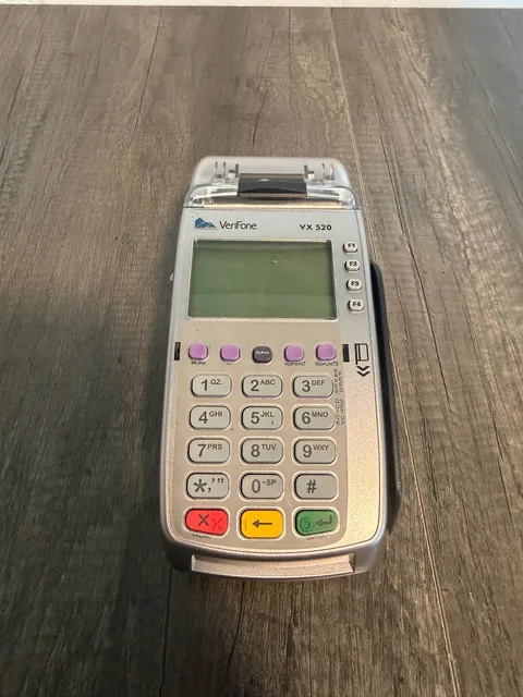 VeriFone VX 520 Credit Card Terminal
