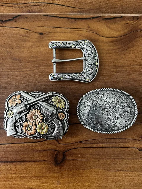 Western Belt Buckle 3-Piece Set Silver Floral Rhinestone Guns