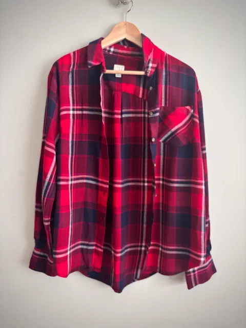 A New Day Flannel Button Down Shirt Size M Red Plaid Long Sleeve