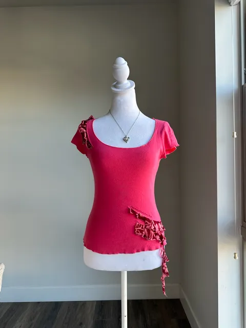 Vintage Y2K Language Los Angeles Pink Ruffle Top - Size S