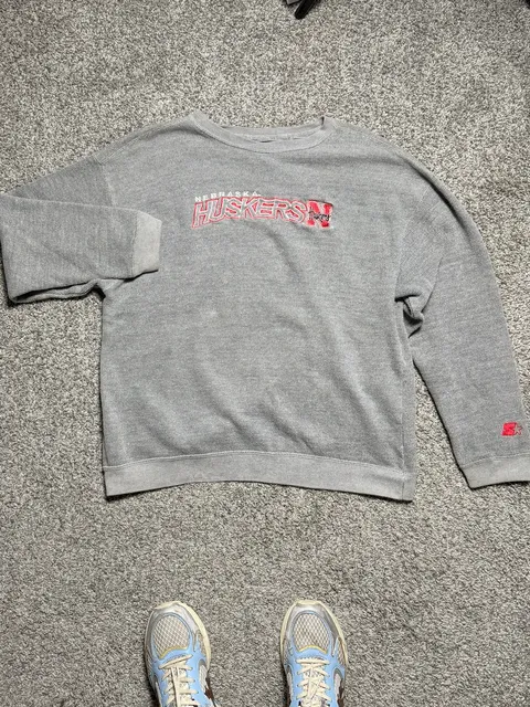Starter Nebraska Huskers Sweatshirt Size 2XL Grey Embroidered