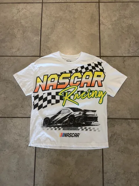 NASCAR Graphic T-Shirt Size L White Racing Print