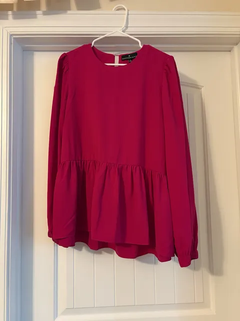 Pomander Place by Tuckernuck Long Sleeve Peplum Blouse Size L Magenta