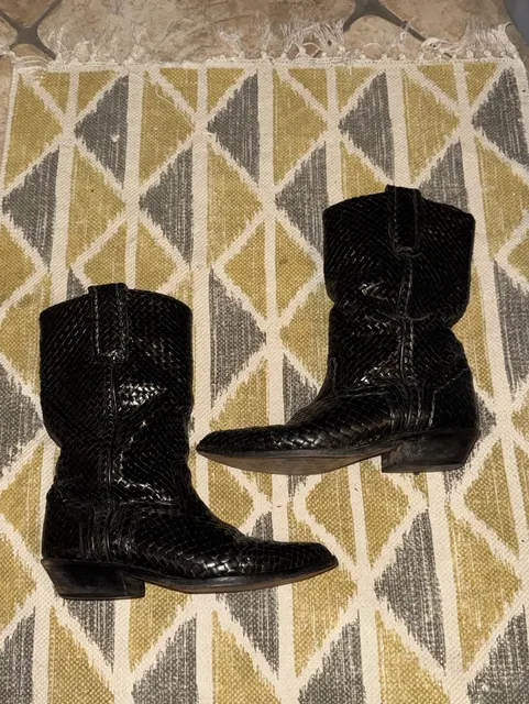 1980s Woven Leather
Western Cowboy Boots