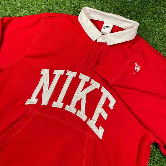 Nike Rugby Shirt Size M Red White Long Sleeve Applique Logo