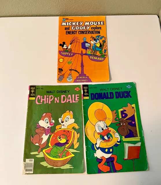 Walt Disney Comic Books Lot of 3