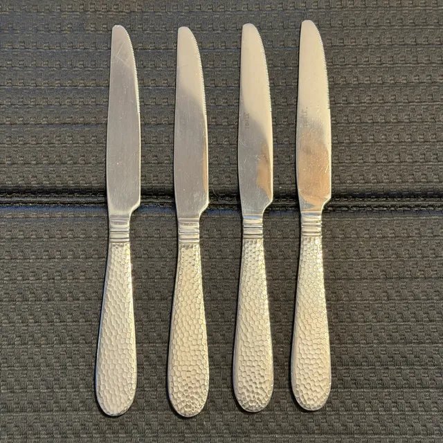 Towle Everyday Logan Hammered Stainless Dinner Knives Set of 4
