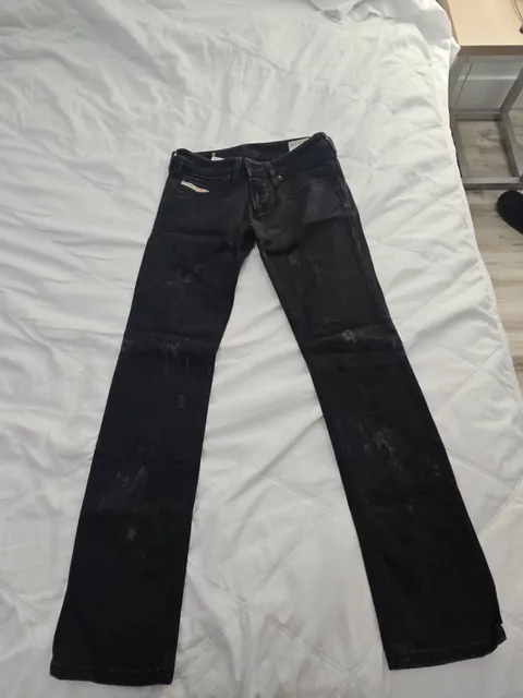 Diesel Lowky Size W25 L30 Distressed Black Denim Jeans