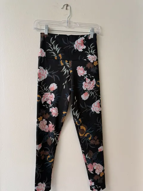 Onzie Floral Leggings Black Pink High Rise