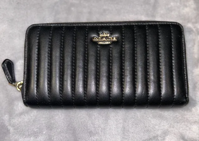 Authentic Coach Quilted Black Leather Zip Around Wallet