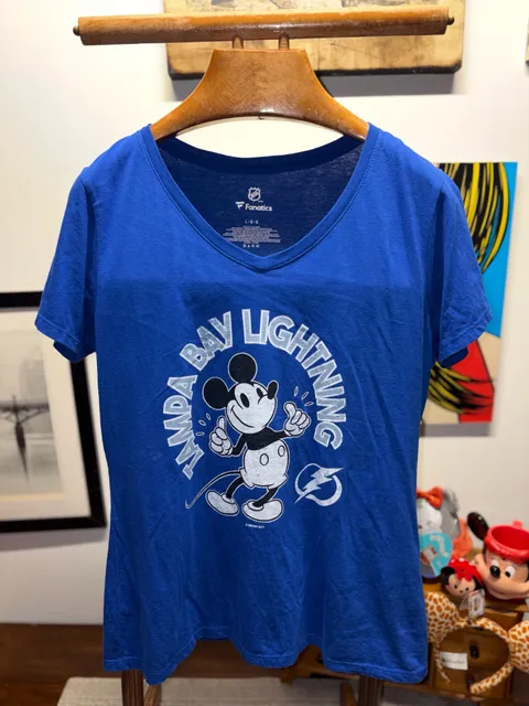 Fanatics Tampa Bay Lightning Mickey Mouse V-Neck T-Shirt Size L