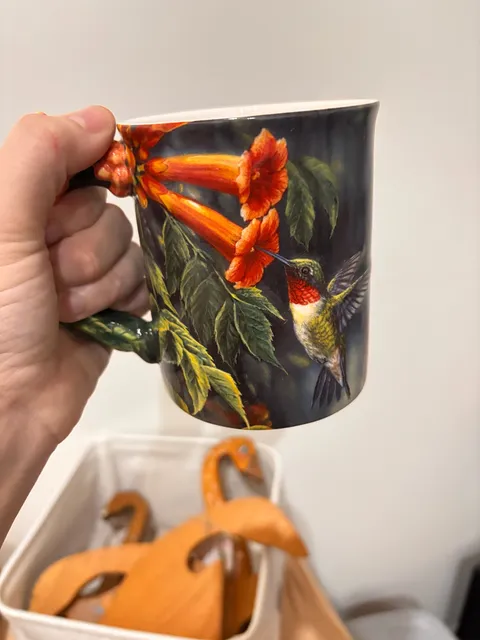 Hummingbird Trumpet Vine Ceramic Coffee Mug Sculpted Handle