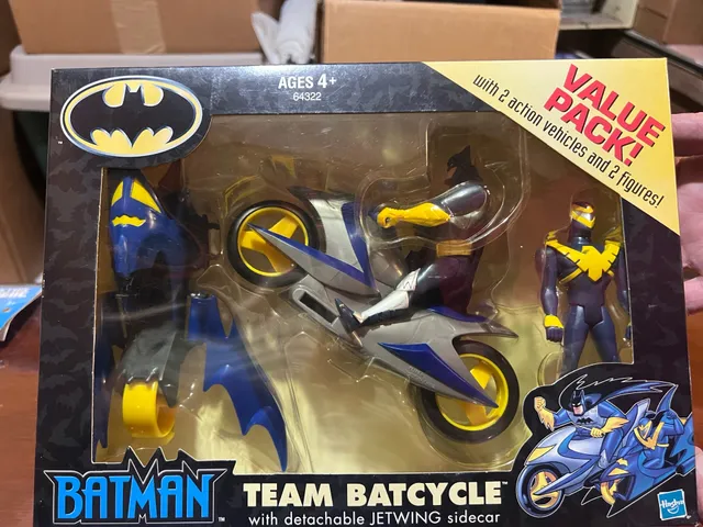 Hasbro Batman Team Batcycle With Detachable Jetwing Sidecar New