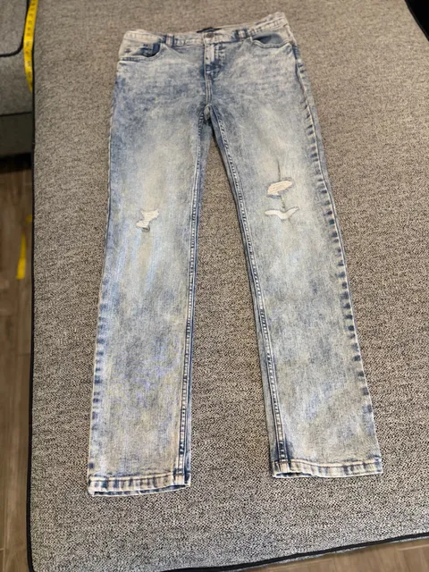 110-Vintage Express Acid Wash Distressed Straight Leg Jeans Size 14