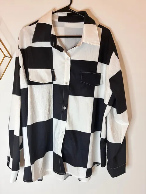 Women’s 25” P2P Black & White Oversized Checkerboard Button Down Shirt