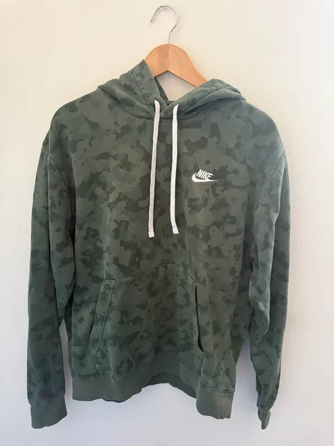 NIKE NSW sportswear Club Fleece Hoodie Camo Green 