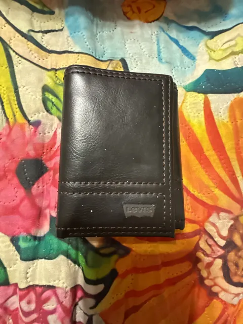 Levis Trifold Wallet Black Leather