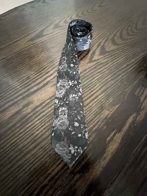 Savile Row Co. Floral Silk Tie Black White