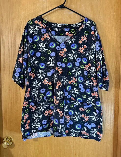 Landau Women’s Halloween Print Scrub Top Short Sleeve Chest Pocket Multi