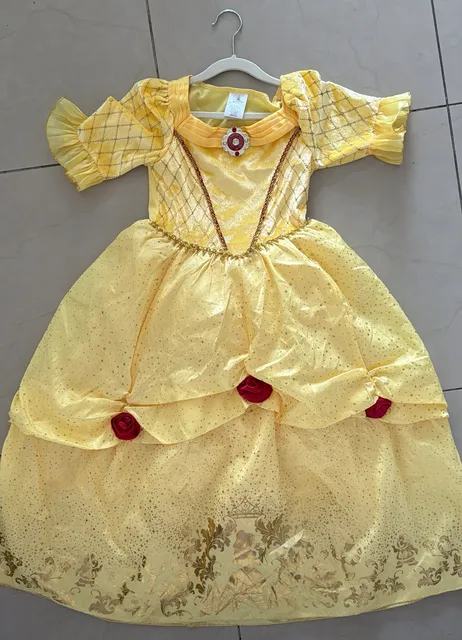 Disney Belle Costume Dress Size 9/10 Yellow Beauty and the Beast mid Sleeve 