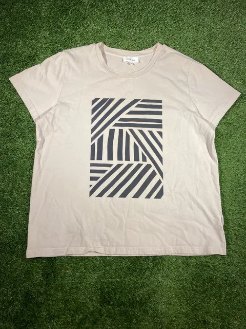 Böhme Graphic Tee Size M Beige Black Geometric Abstract Print Short Sleeve
