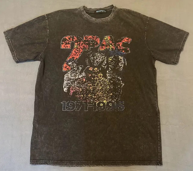 Boyfriend-C 2Pac Graphic T-Shirt Size 2XL Black Acid Wash 1971-1996
