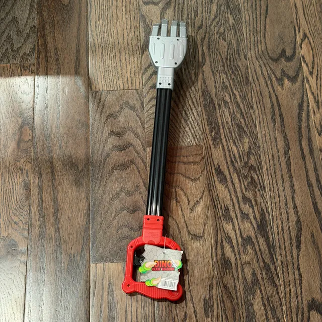 Dino Claw Grabber Toy Hand Reacher Plastic