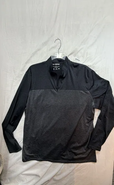 Real Essentials 1/4 Zip Pullover Size XL Black