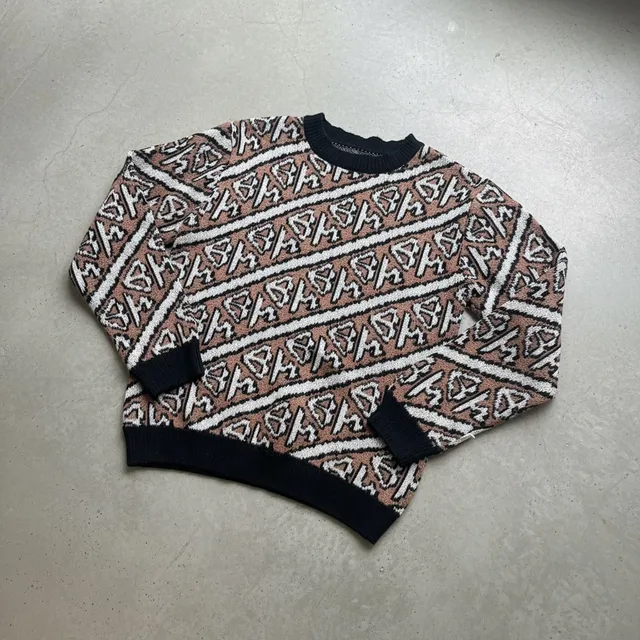 Graffiti Jacquard Crewneck Pullover Brown Black Sweater