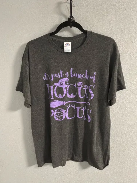 Hocus Pocus Violet Graphic Tee – ,