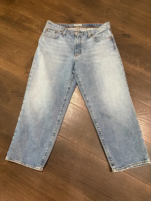 Polo Jeans Co. Saturday Cropped Jean Size 30/10 Light Medium Wash