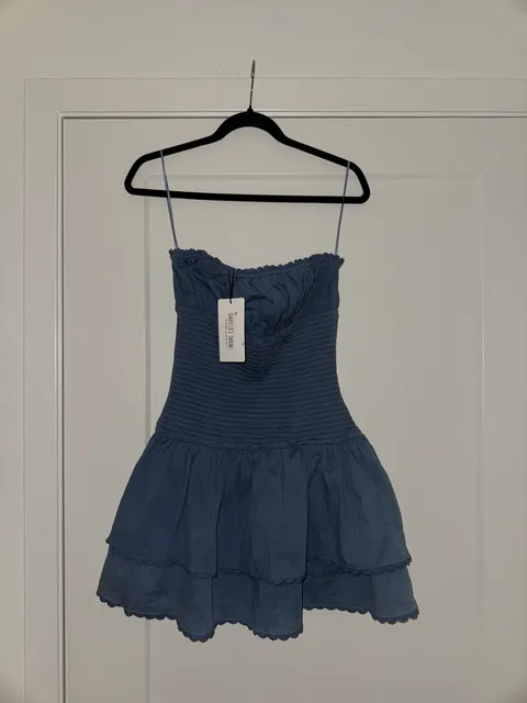 Sky to Moon Austin Ruffle Denim Dress Size L Blue Strapless Mini