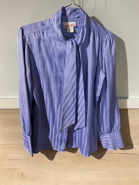 Laura Mae Blouse Size 8 Purple Striped Bow Neck Vintage