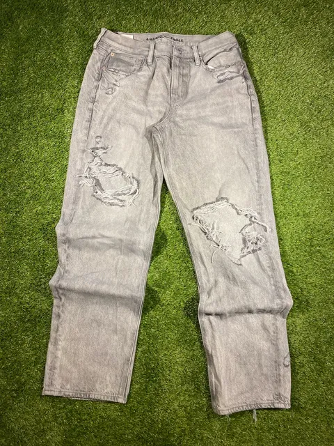 American Eagle Straight Leg Jeans Size 8 Gray Distressed Denim