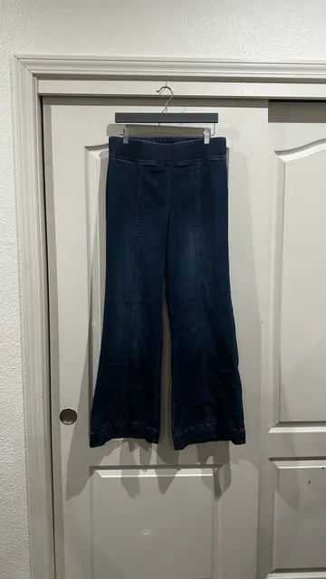 Talbots Flare Leg Pull-On Travel Jean Size M Beekman Wash