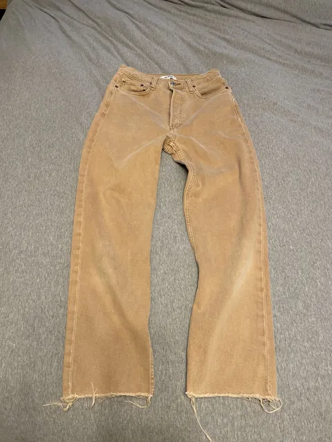 Re/Done Straight Jeans Size 27 Khaki Cotton Blend
Grunge
90’s
Button fly