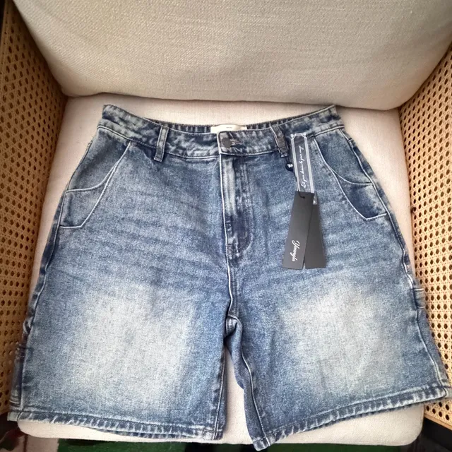 YOUNGLA Women’s Denim Bermuda Shorts Size M Blue Acid Wash Baggy Carpenter NWT