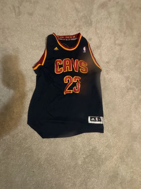 Adidas LeBron James Cleveland Cavaliers Jersey Size XL Navy Blue #23