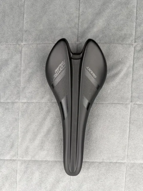 Giant Contact Forward Bicycle Saddle Black Particle Flow