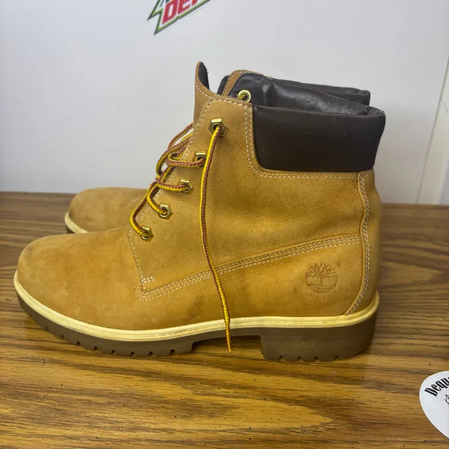 Timberland Women's Size 8 1/2 Premium 6-Inch Waterproof Boots Wheat Nubuck