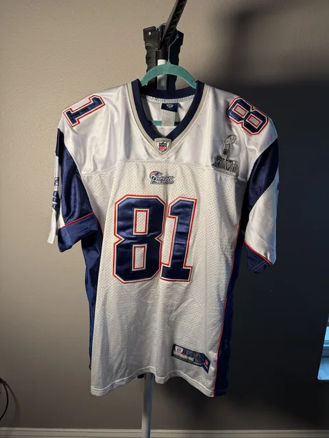 Reebok NFL Patriots Aaron Hernandez 81 Super Bowl XLVI Jersey Size 52 White