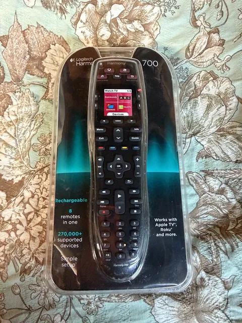 Logitech Harmony 700 Rechargeable Remote Control