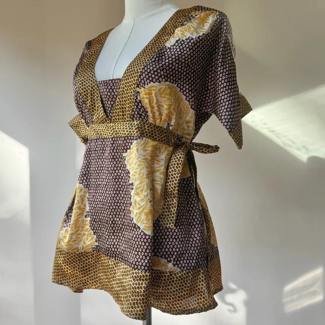 Y2K Wet Seal Tunic Top Brown Yellow Print