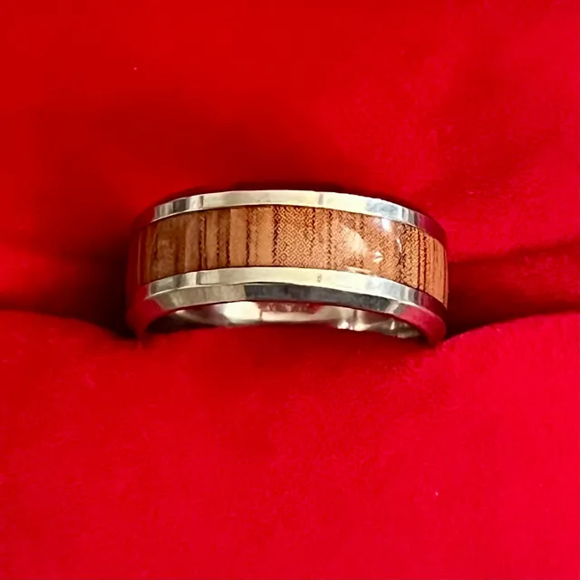 Tungsten Ashen Wood Polished Finish Titanium Steel Ring 8mm Size 6
