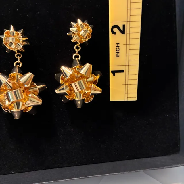 Unbranded Gold Tone Gift Bow Drop Dangle Earrings